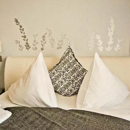 Modern 2bdr -