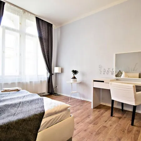 Apartman Bright 2bdr In 5 Minutes To Wenceslas Square