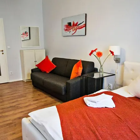 Bright 2bdr In 5 Minutes To Wenceslas Square *