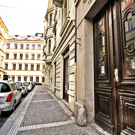 Apartman Bright 2bdr In 5 Minutes To Wenceslas Square *