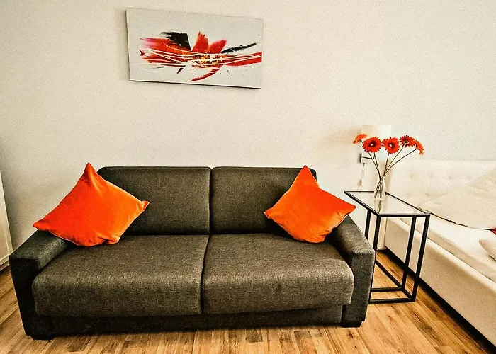 Modern 2bdr - *